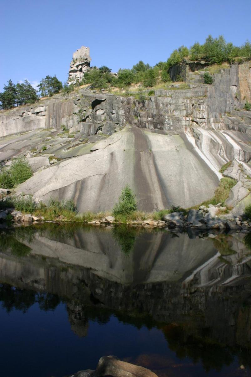 Landgasthof Am Sonnenhang Vohenstrauss Buitenkant foto